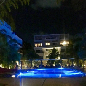 Luxury & Boutique Apartment, steps from the Ocean by UTOPIA